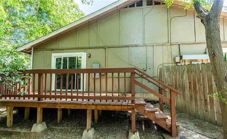 2702 Little Valley Cv #A — Photo 20