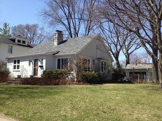 1st image of 558 Claremont Ave