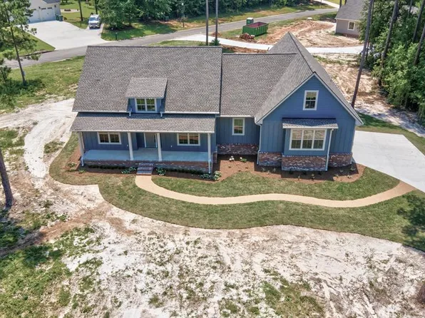 112 Trail Creek Dr, Thomasville, GA 31757