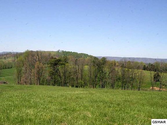 3rd image of 13 Locust Rd Lot 13