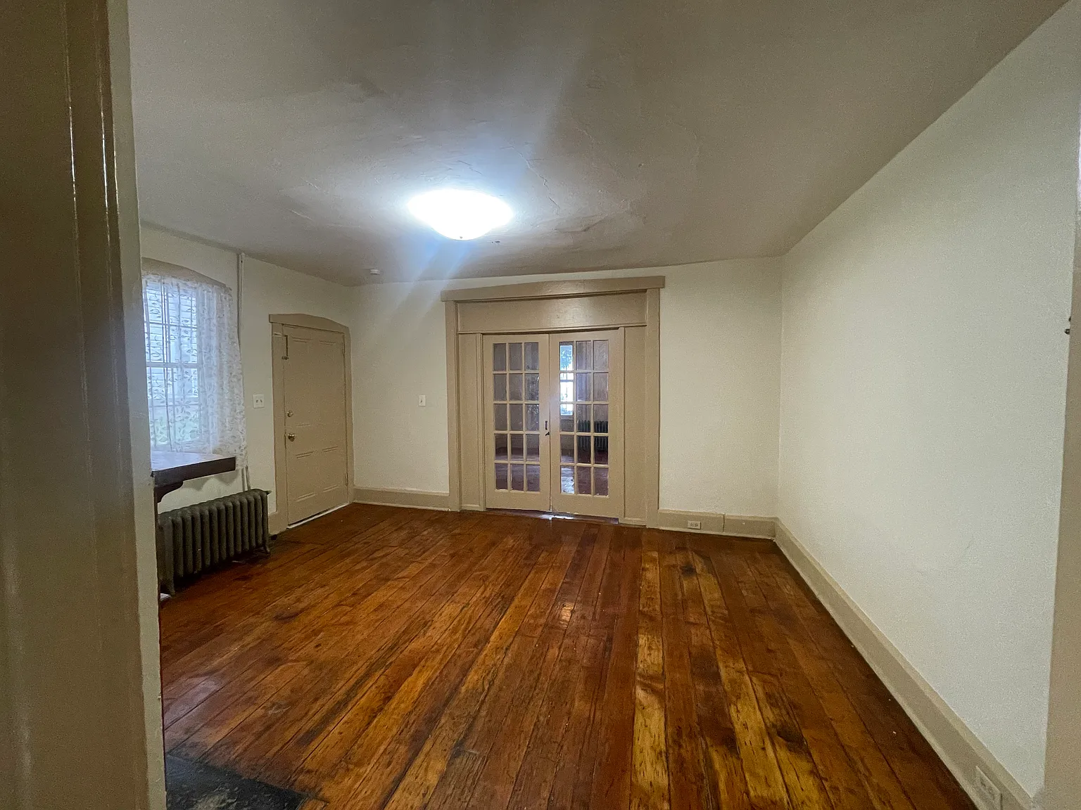 2 bed, 1200 sqft, $1,645 — Photo 2