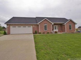 1712 Trevino Dr, Jackson, MO 63755