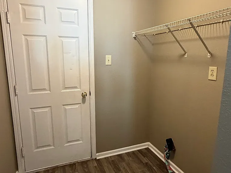 623 Fern St — Photo 5