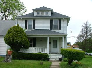 2405 Oakridge Dr, Dayton, OH 45417