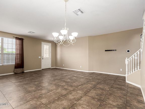 3rd image of 5412 S BELL Drive