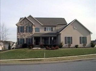 707 Wrigley Ln, Harrisburg, PA 17112