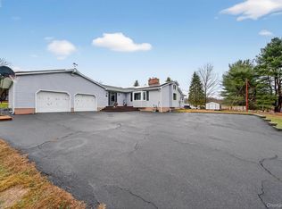 65 Bailey Road, New Hampton, NY 10958