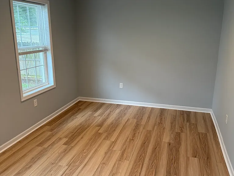 13813 Village Mill Dr — Photo 13