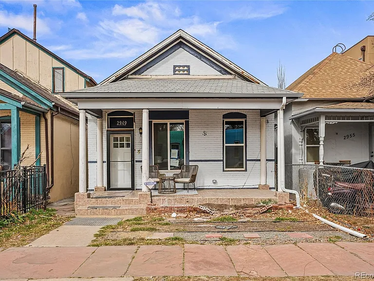 2949 Glenarm Pl — Photo 31