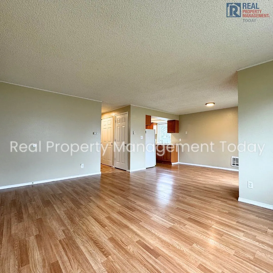 4024 S Lawrence St Tacoma, WA 98409 — Photo 4
