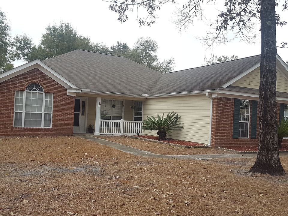 1st image of 6 Hummingbird Ln