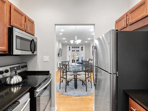 3rd image of 5726 McPherson Ave APT 3W