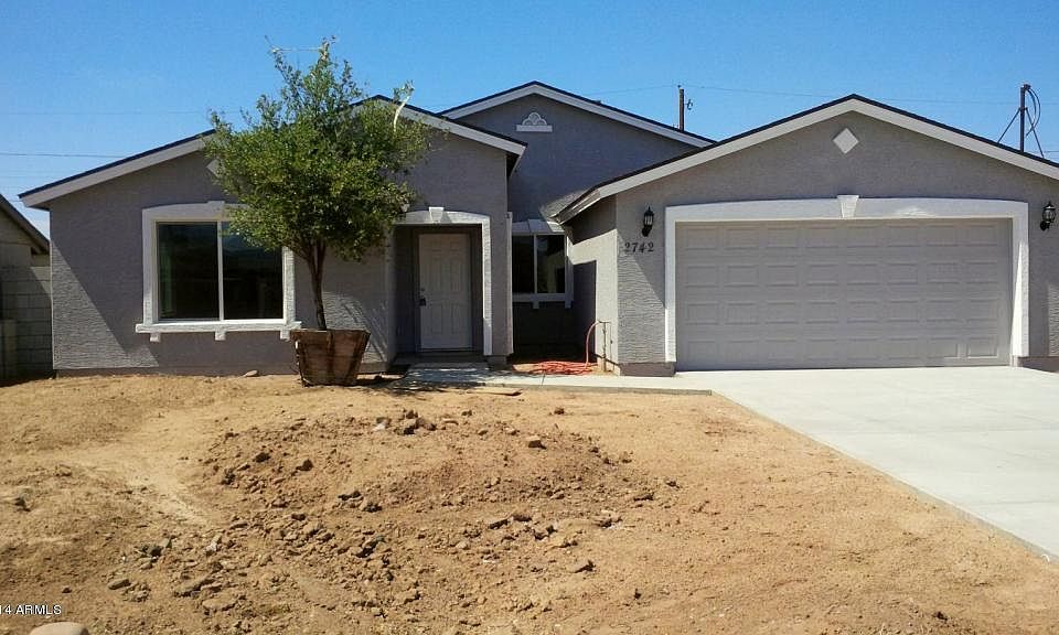 1st image of 2742 E Pueblo Ave