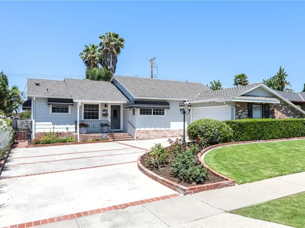 1113 Hollydale Dr, Fullerton, CA 92831