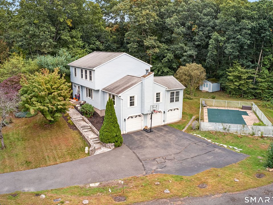 1st image of 18 Rockridge Terrace