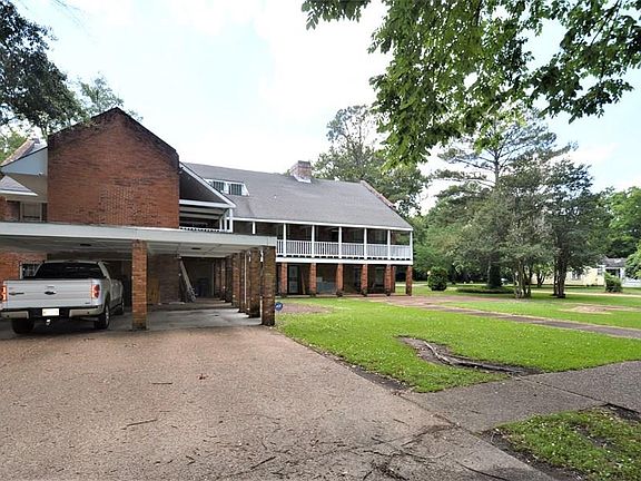 5th image of 706 Arnold Ave