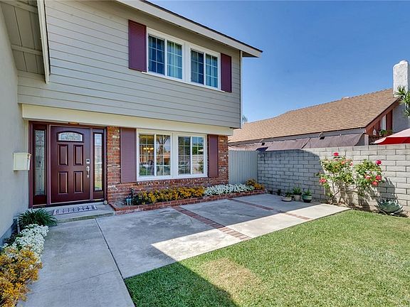 3rd image of 5108 E Woodwind Ln