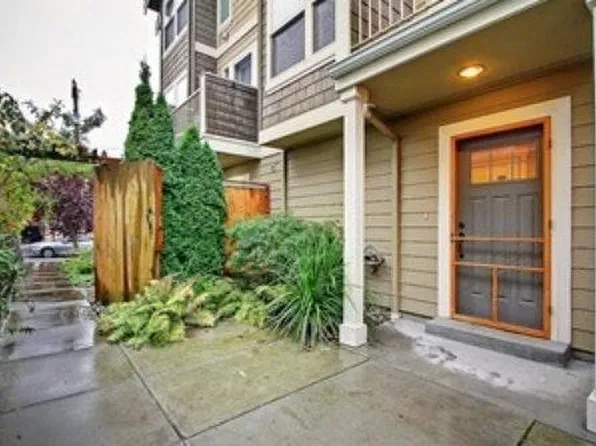1804 E Fir St, Seattle, WA 98122