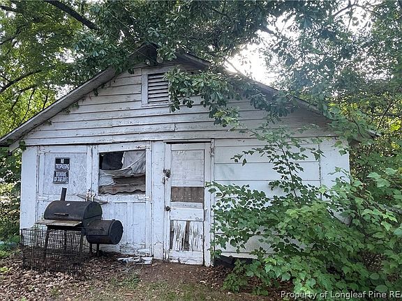 5th image of 1203 Hillsboro St