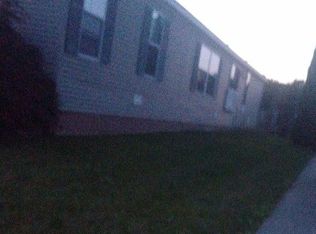 37831 N Millstone Pond Blvd, New Haven, MI 48048