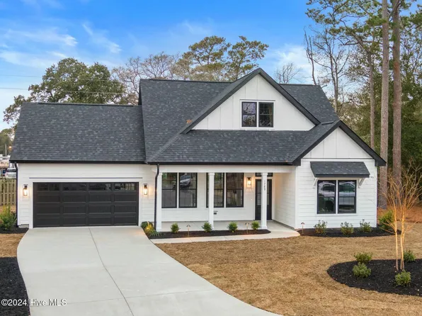 1789 Oakfield Court, Ocean Isle Beach, NC 28469