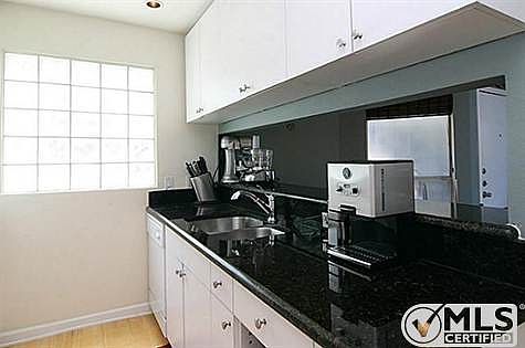 5th image of 4221 Cole Ave APT 203
