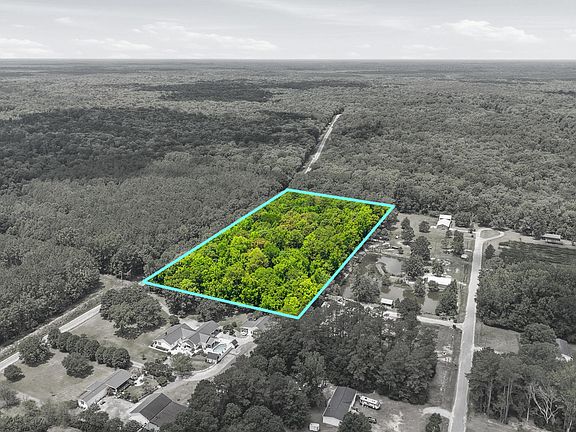 2nd image of 601 Huggins Landing Rd