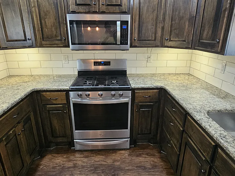 6070 Allwood Dr — Photo 6