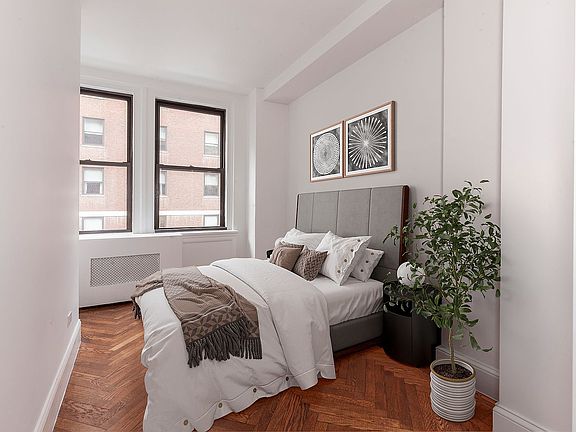 4th image of 215 Madison Ave #5B