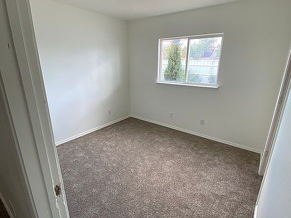 5th image of 200 La Plata Dr