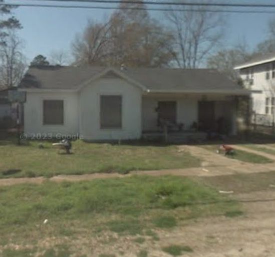 1st image of 810 S Hudson Ave