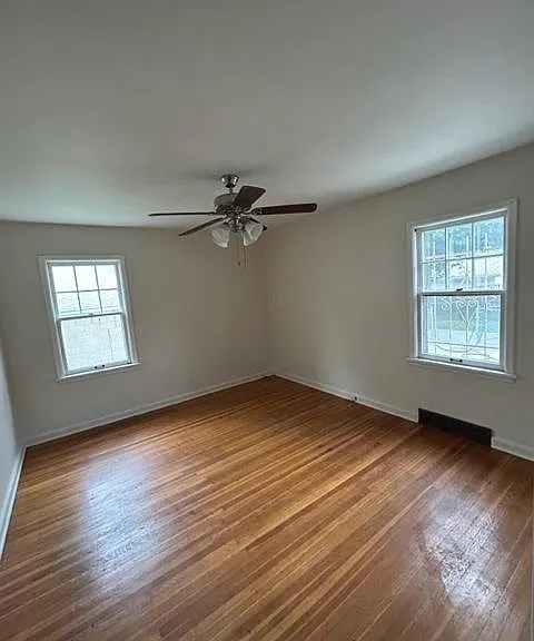 1204 N Drexel Ave — Photo 6
