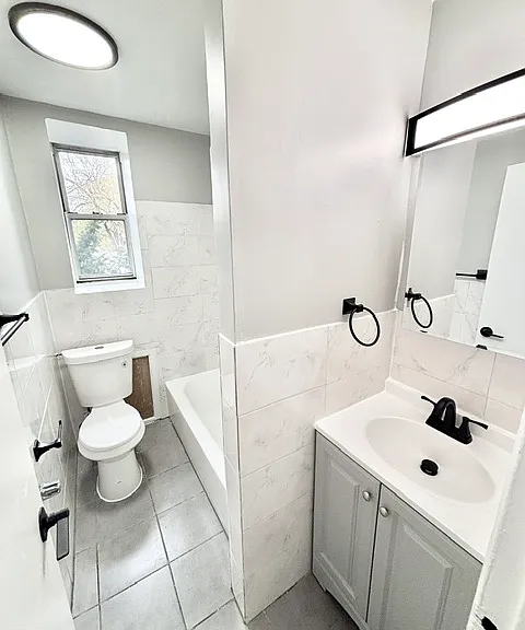 297 Lincoln Avenue — Photo 17