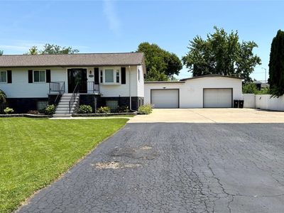20385 Empire St, Taylor, MI, 48180