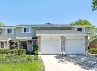 1639 Leytonstone Dr, Wheaton, IL 60189