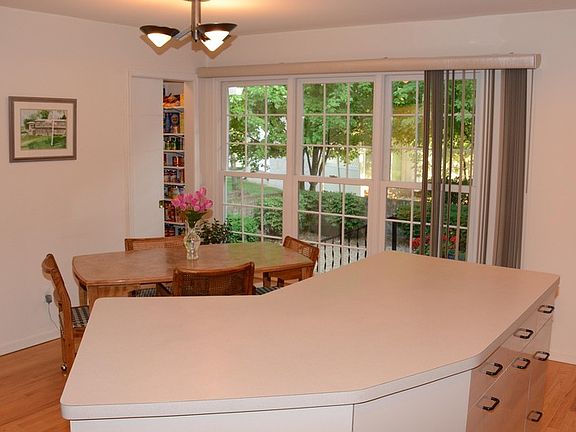 Kitchen with Breakfast Nook