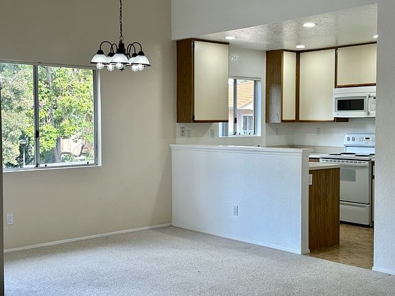 5th image of 11341 Avenida De Los Lobos APT D
