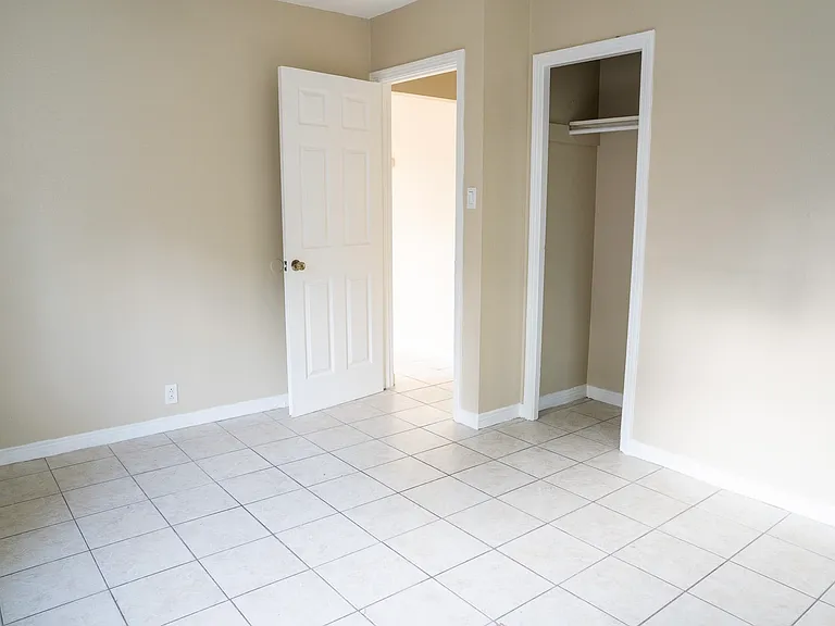 6220 Massachusetts Ave #A — Photo 20