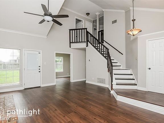 2nd image of 6601 Pecanwood Dr