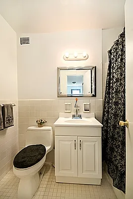 Sold by MNS | media 1