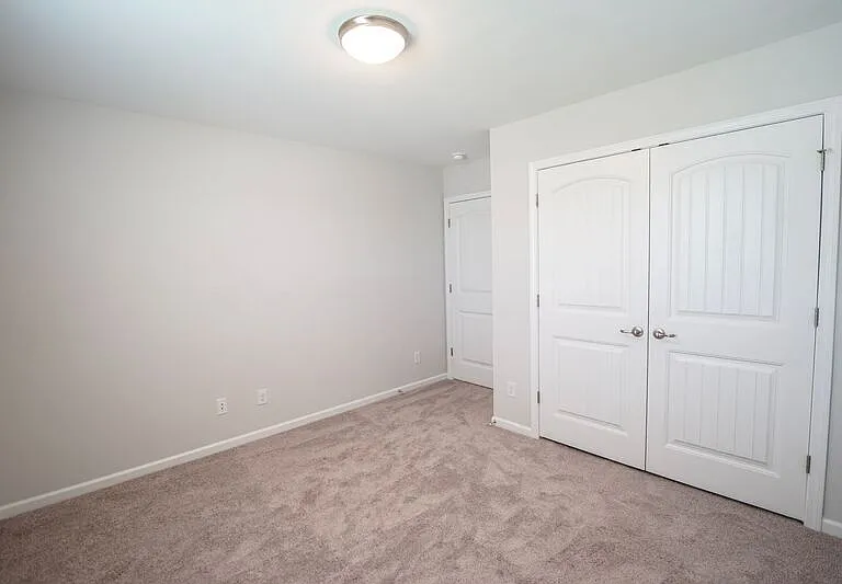44 Jazz Dr — Photo 27