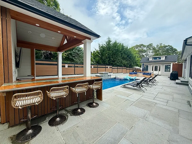 14 Bernard Cir — Photo 17