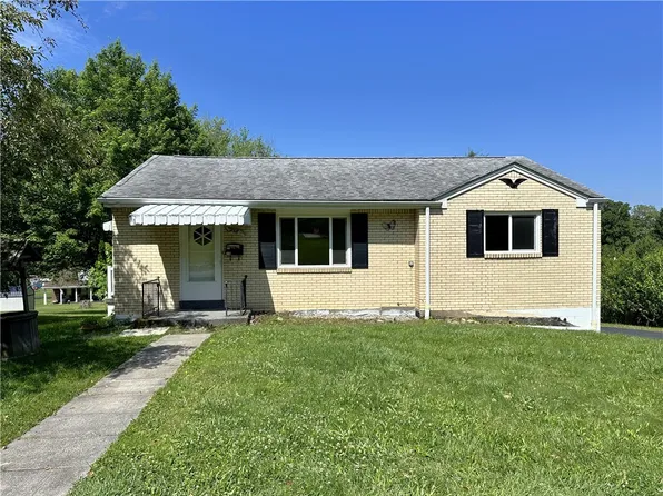 218 Monica Dr, Greensburg, PA 15601