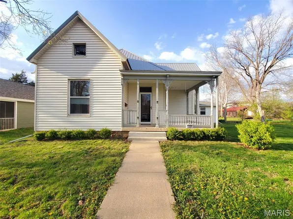 708 Lewis St, Canton, MO 63435