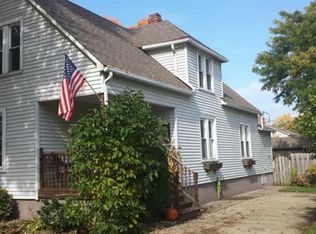 1256 Oak St, Wyandotte, MI 48192