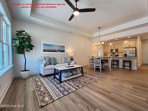 3rd image of 108 Bridge View Drive S