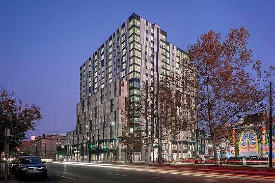 1st image of 1010 Walnut St #1300