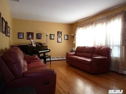 3rd image of 7 Canary Pl