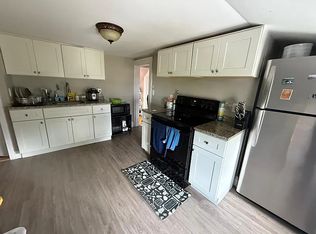 187 Beach St APT 3, Marlborough, MA 01752