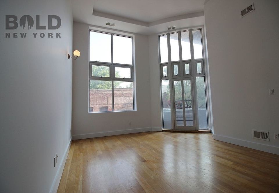 1st image of 90 Meserole St APT 2A